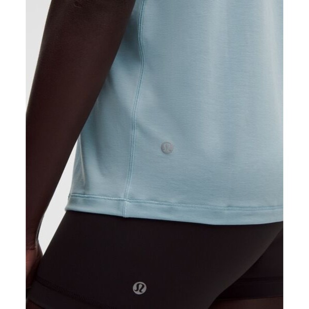 Lululemon Jersey Training Short Sleeve Shirt 6 - Picture 4 of 8